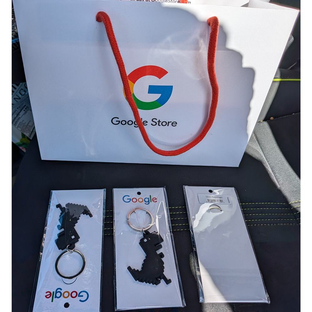 Genuine Google Silicon Valley OEM Collector Crash keychain Price per one item
